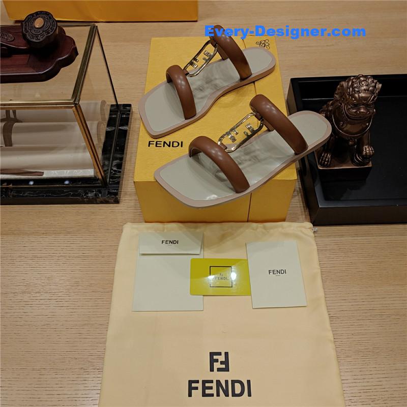 F**di flat beach sandals