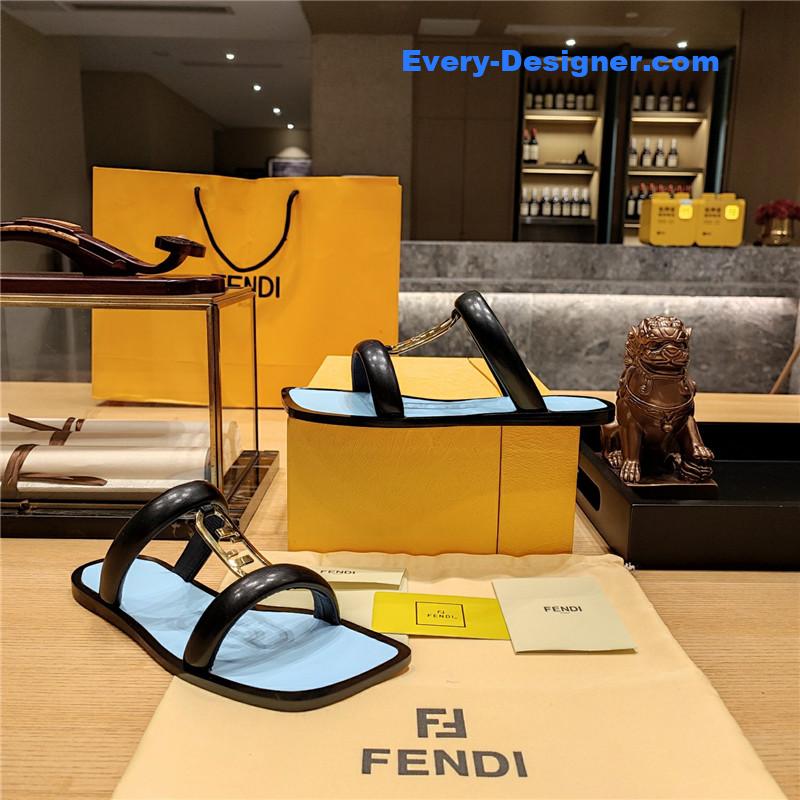 F**di flat beach sandals