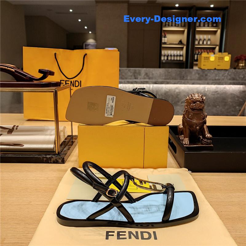 F**di flat beach sandals