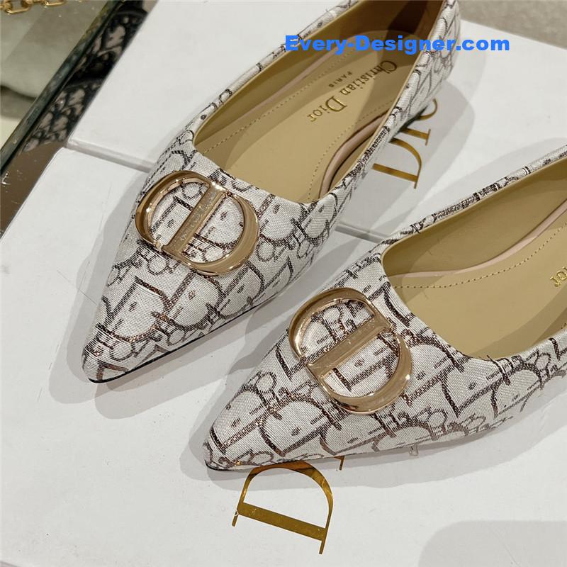 D10r early spring new pointed flat shoes
