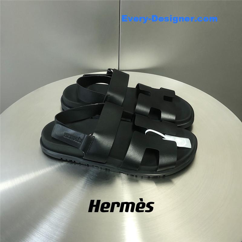 H**me5 genius second uncle sandals