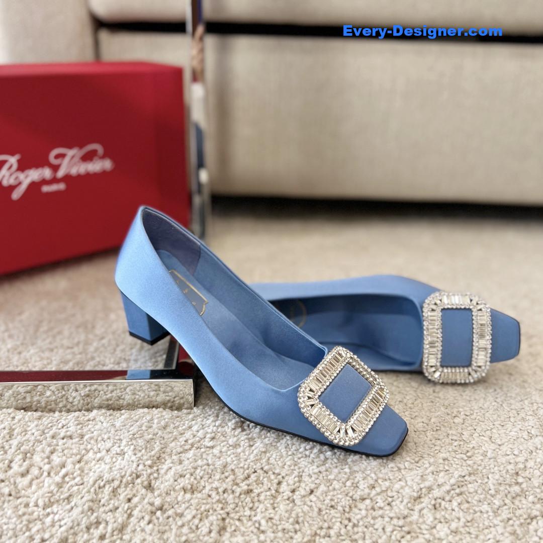 roger u1u1er silk d1am0nd buckle square heel shoes
