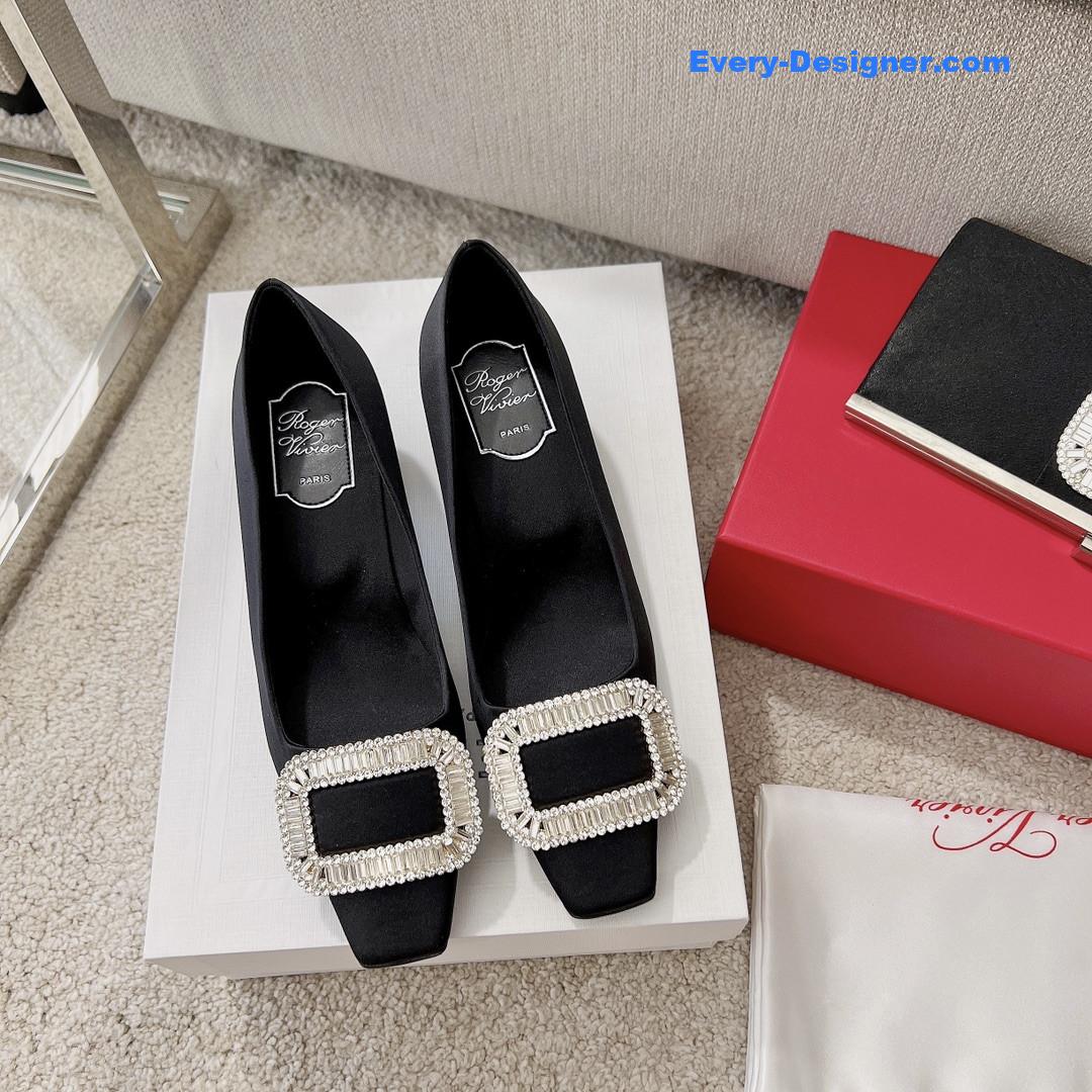 roger u1u1er silk d1am0nd buckle square heel shoes