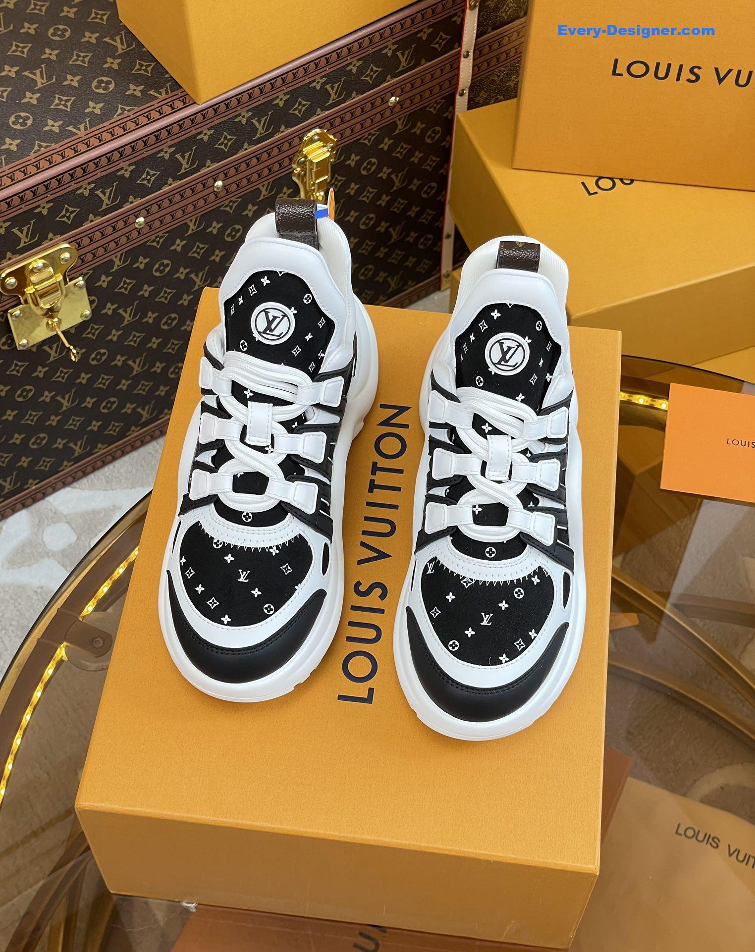 l0vis Vvtt0n lv hardware casual sports daddy shoes