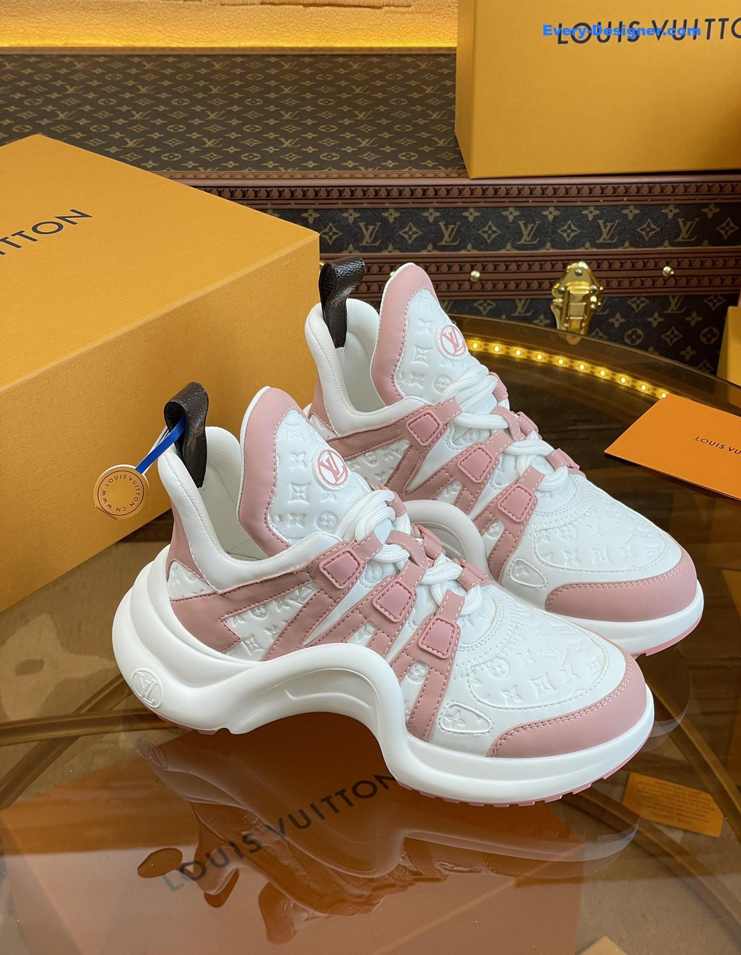 l0vis Vvtt0n lv hardware casual sports daddy shoes