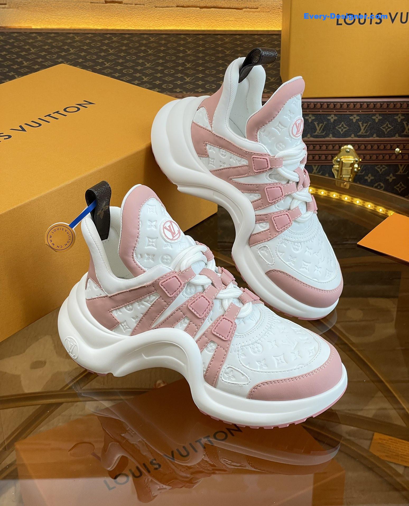l0vis Vvtt0n lv hardware casual sports daddy shoes