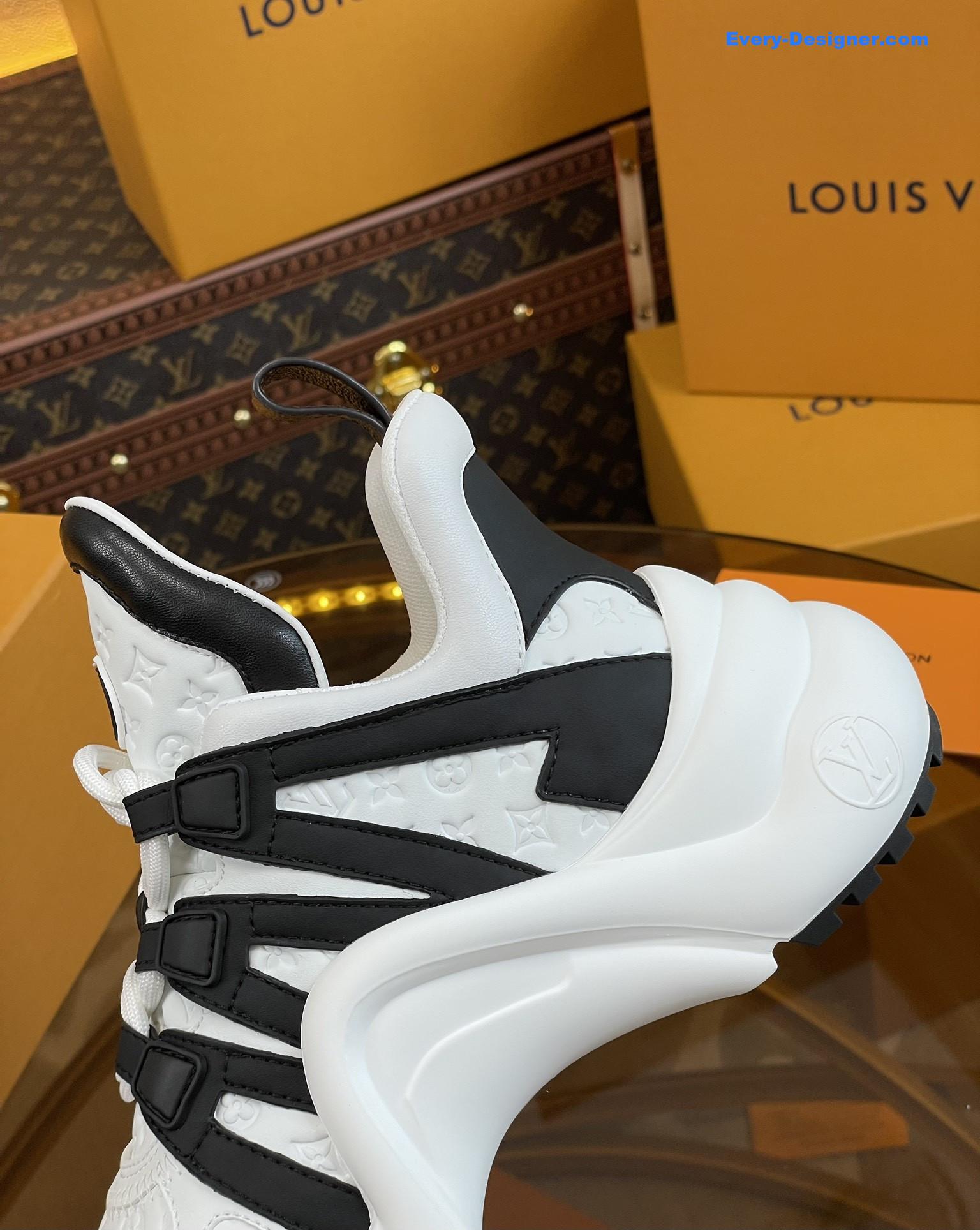 l0vis Vvtt0n lv hardware casual sports daddy shoes