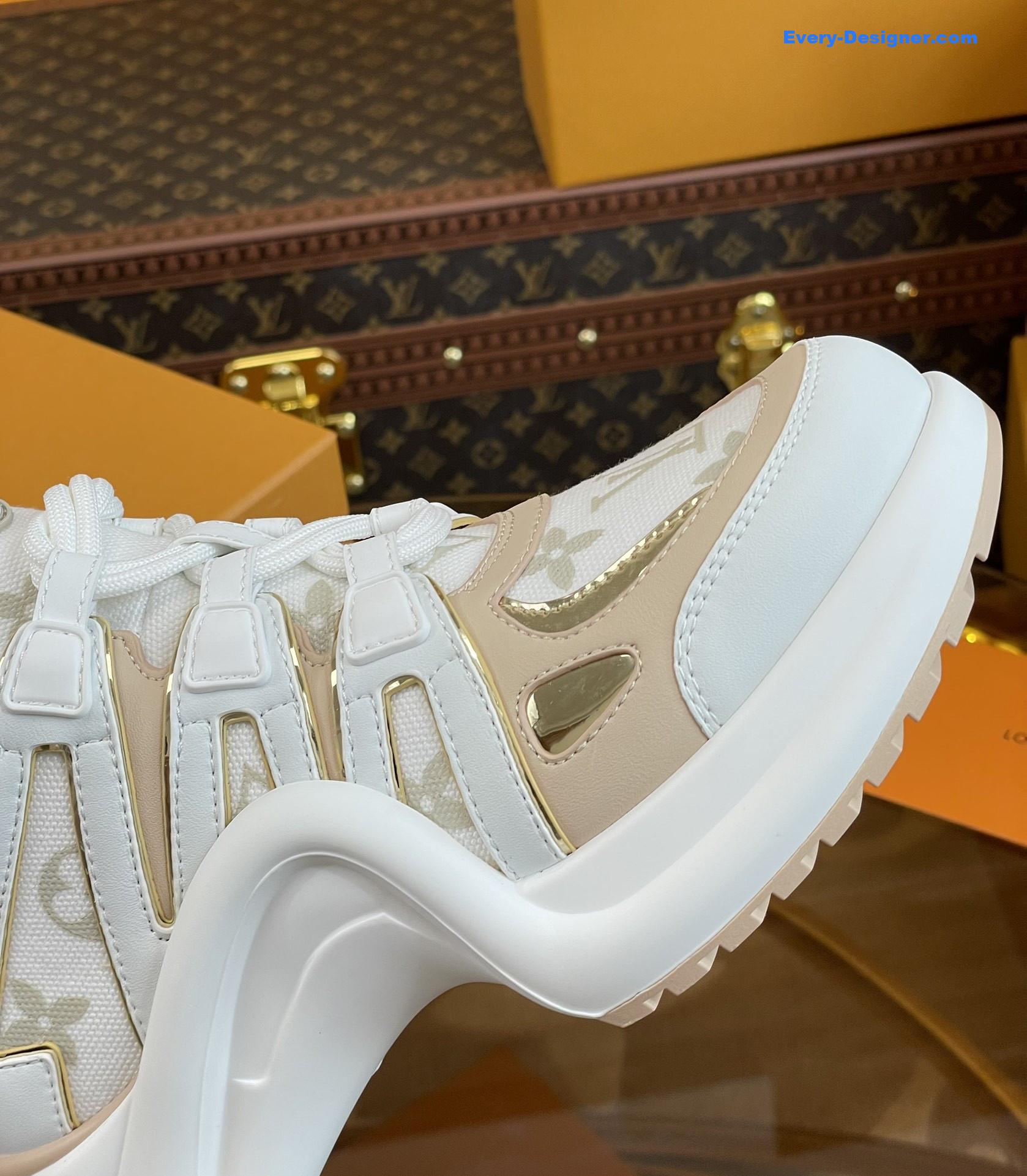 l0vis Vvtt0n lv hardware casual sports daddy shoes
