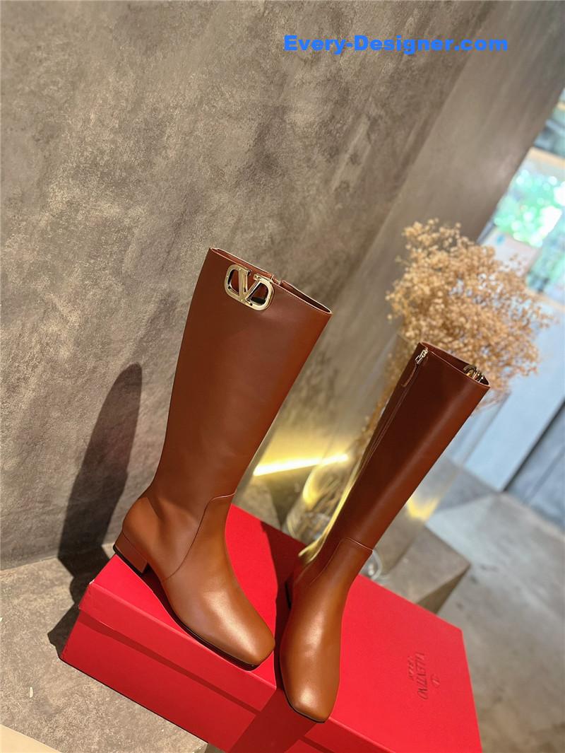 Va1e*ntin0 leather outsole mid boots