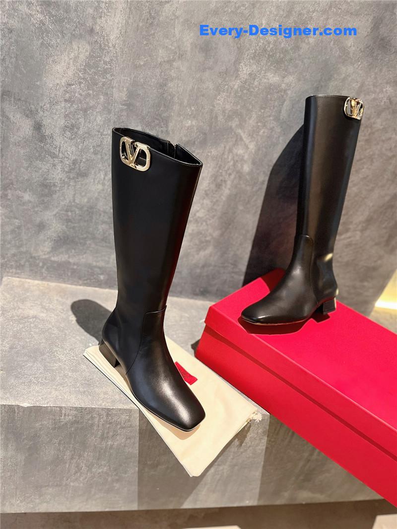 Va1e*ntin0 leather outsole mid boots
