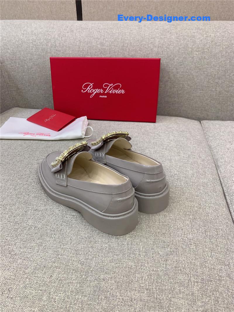 roger u1u1er classic loafers