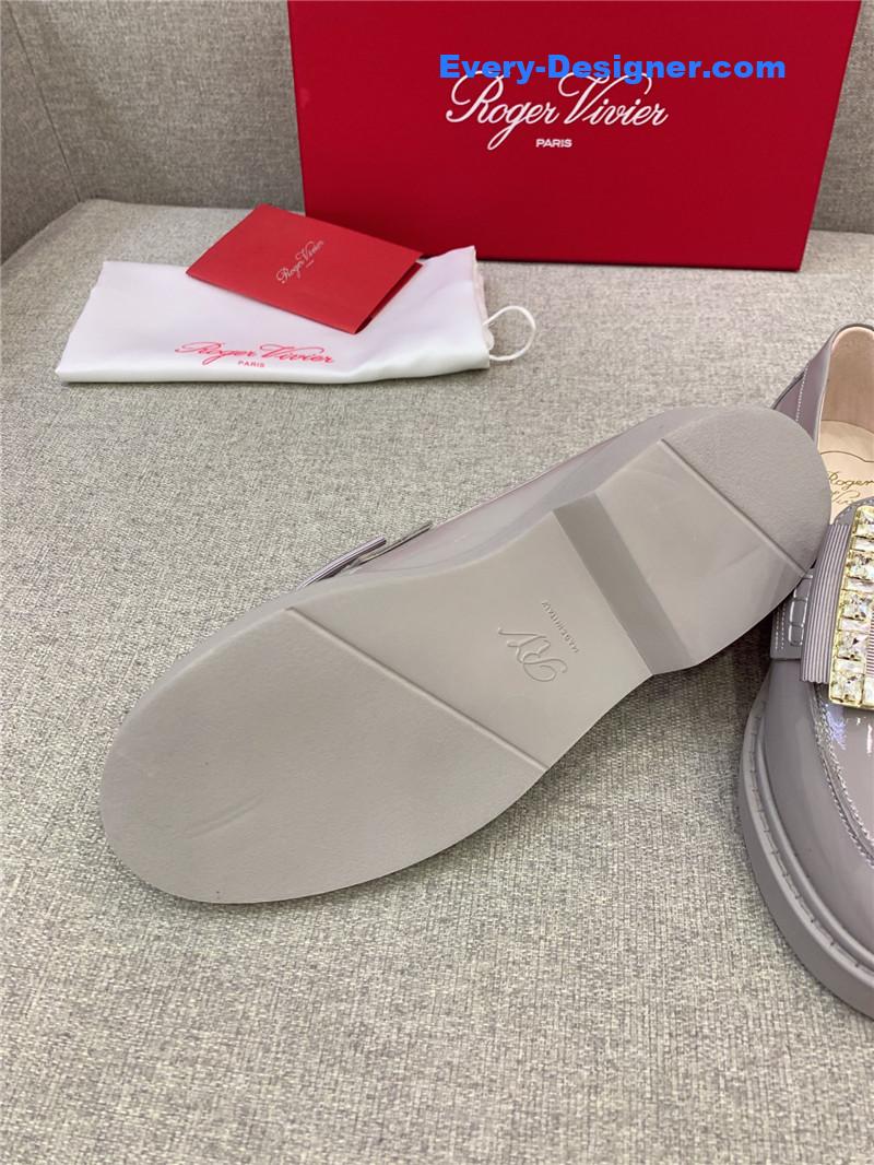 roger u1u1er classic loafers