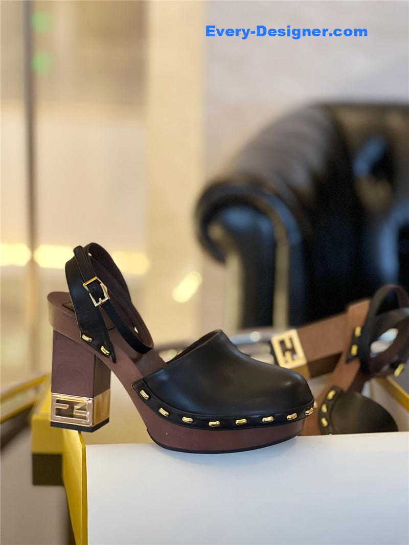 F**di classic clogs