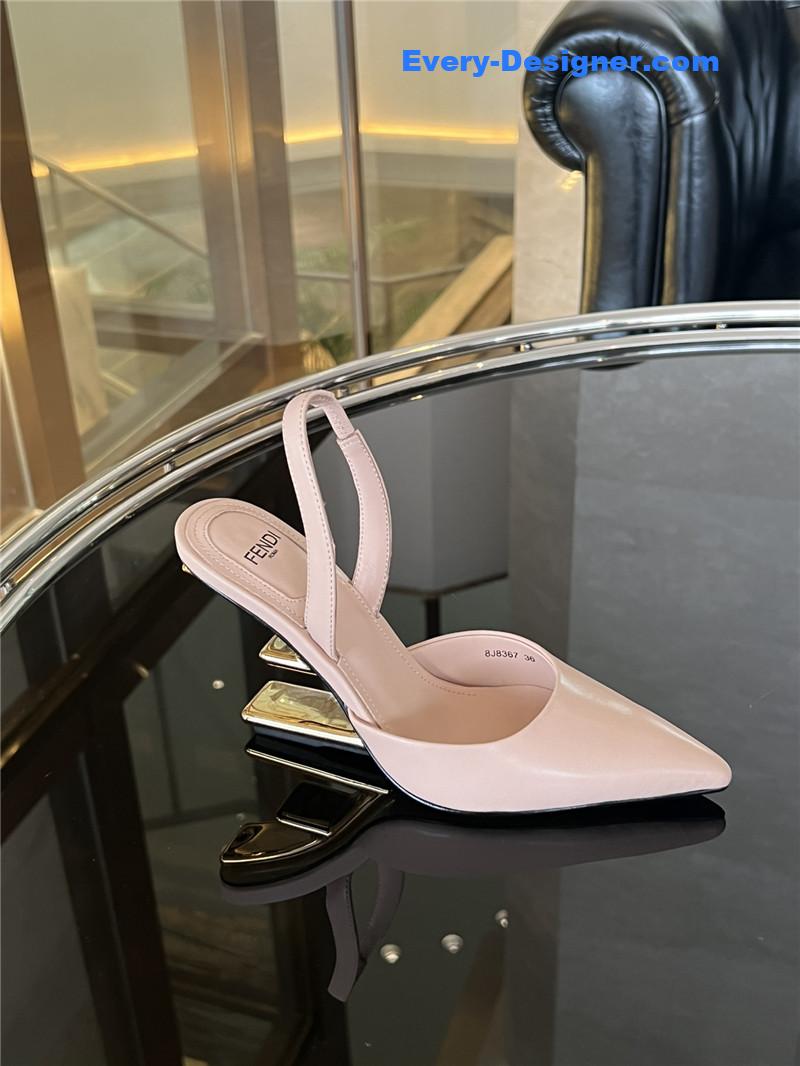 F**di f-shaped three-dimensional heel pumps