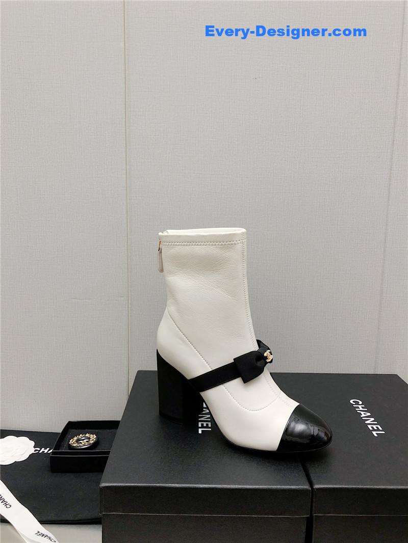 CC explosion bow snow white short boots
