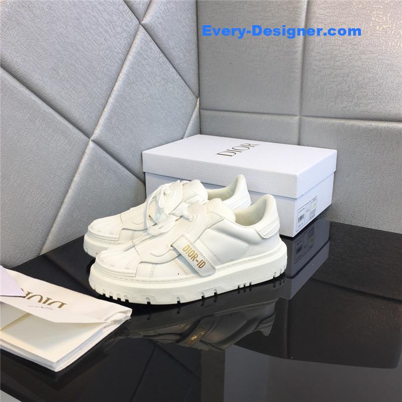 D10r shell shoes