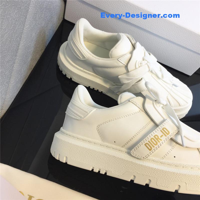 D10r shell shoes