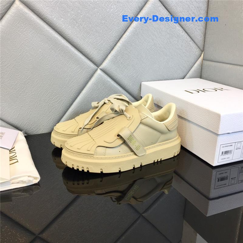 D10r shell shoes