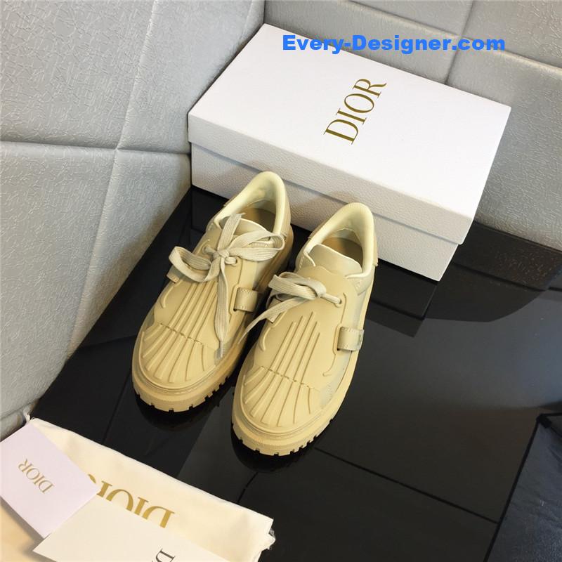 D10r shell shoes