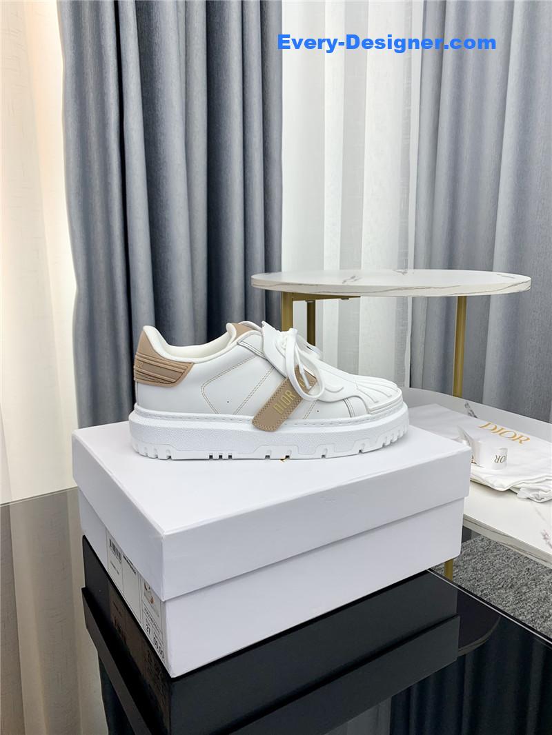 D10r shell shoes