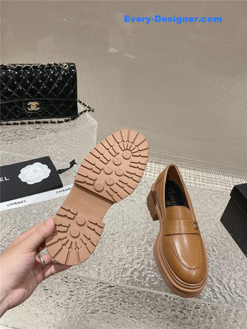 CC calfskin lozenge shoes