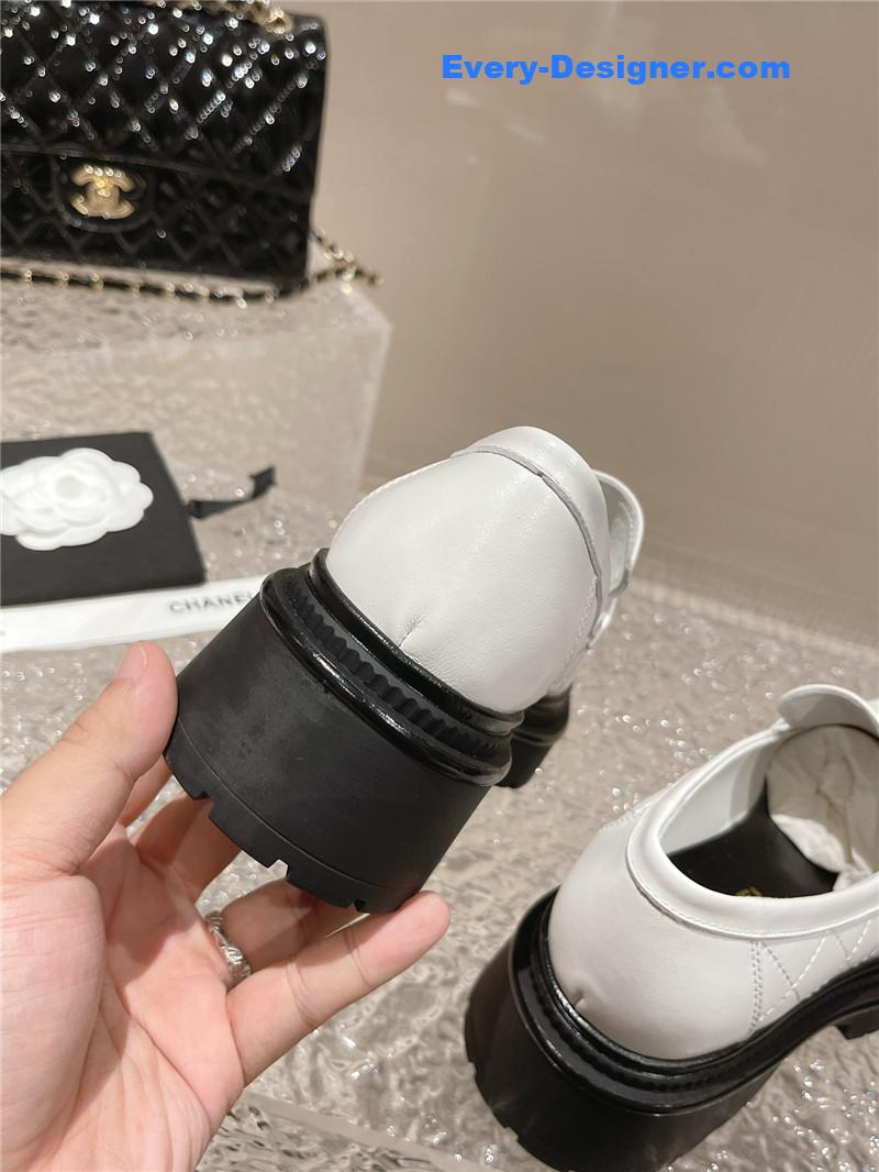 CC calfskin lozenge shoes