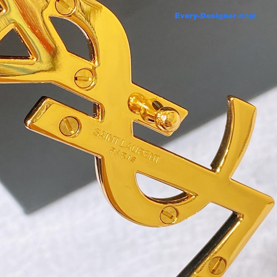 Y51 buckle belt