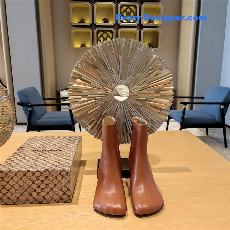 Ba1en*iaga five toe high heel mid boots