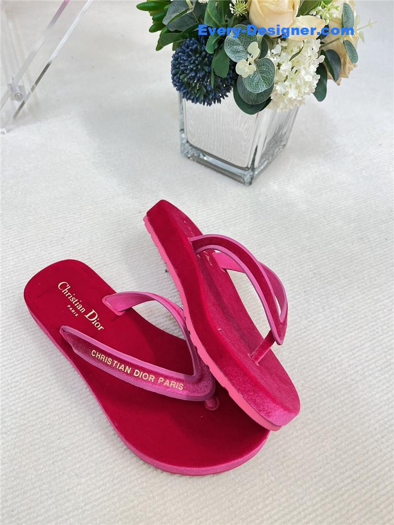 D10r new flip flops
