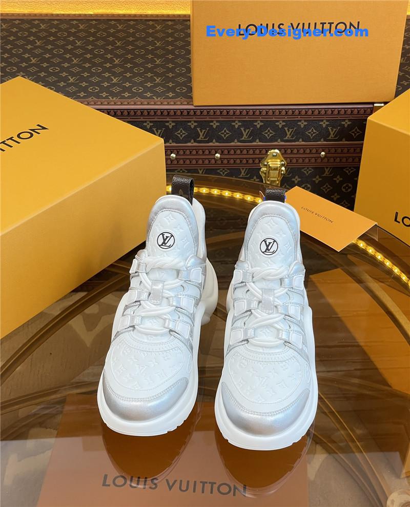 l0vis Vvtt0n lv hardware casual sports daddy shoes