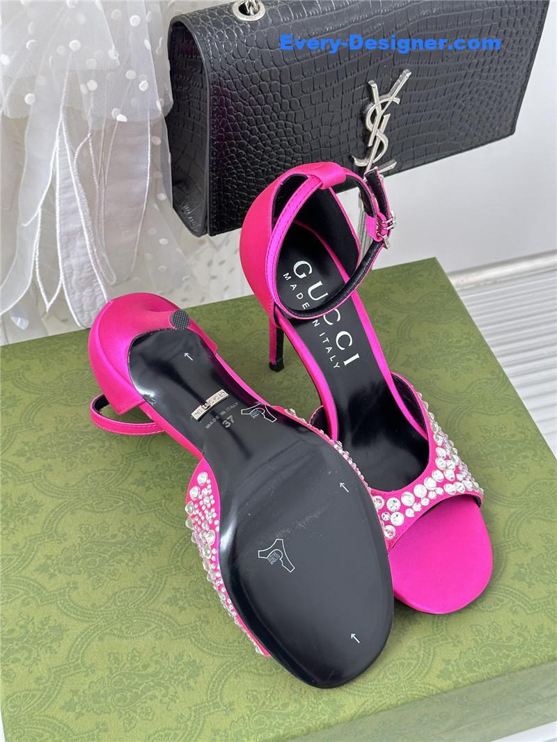 Gvc*1 rhinestone slippers sandals