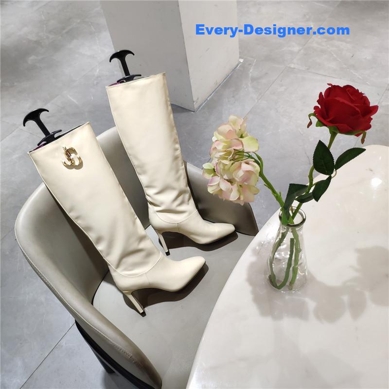 J1m*y Ch00 signature jc buckle chunky heel leather boots
