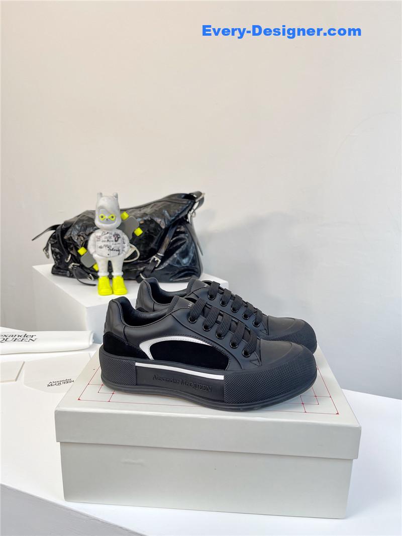 a1exa*der Mcqv*en retro sneakers skate shoes