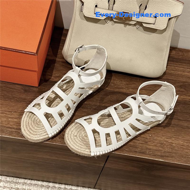 H**me5 cutout pig nose espadrille sandals