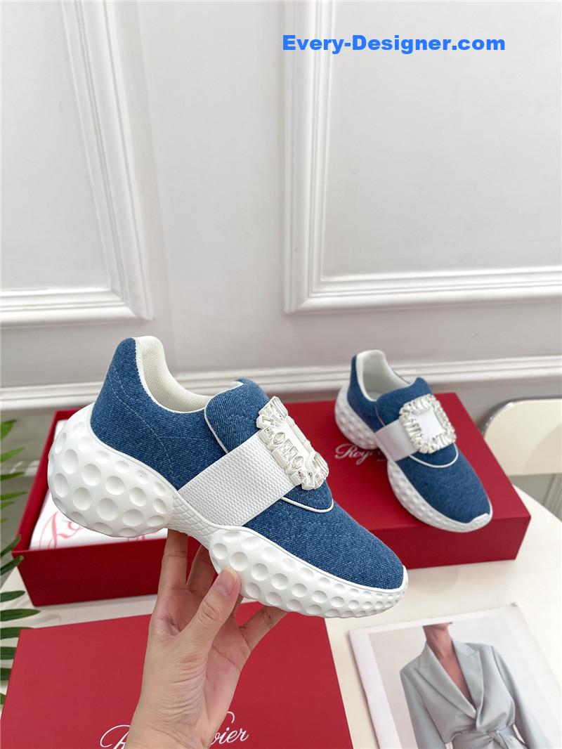 roger u1u1er classic d1am0nd buckle sneakers in fabric