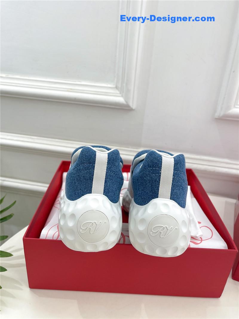 roger u1u1er classic d1am0nd buckle sneakers in fabric
