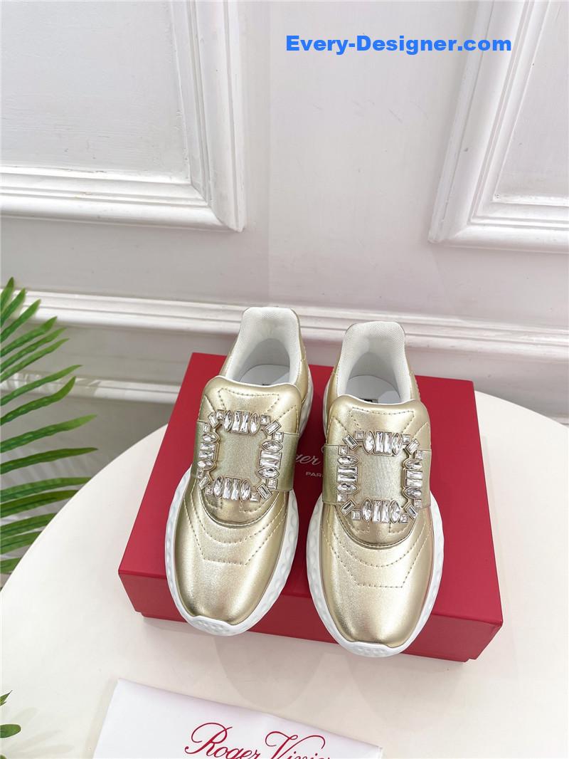 roger u1u1er classic d1am0nd buckle sneakers in fabric