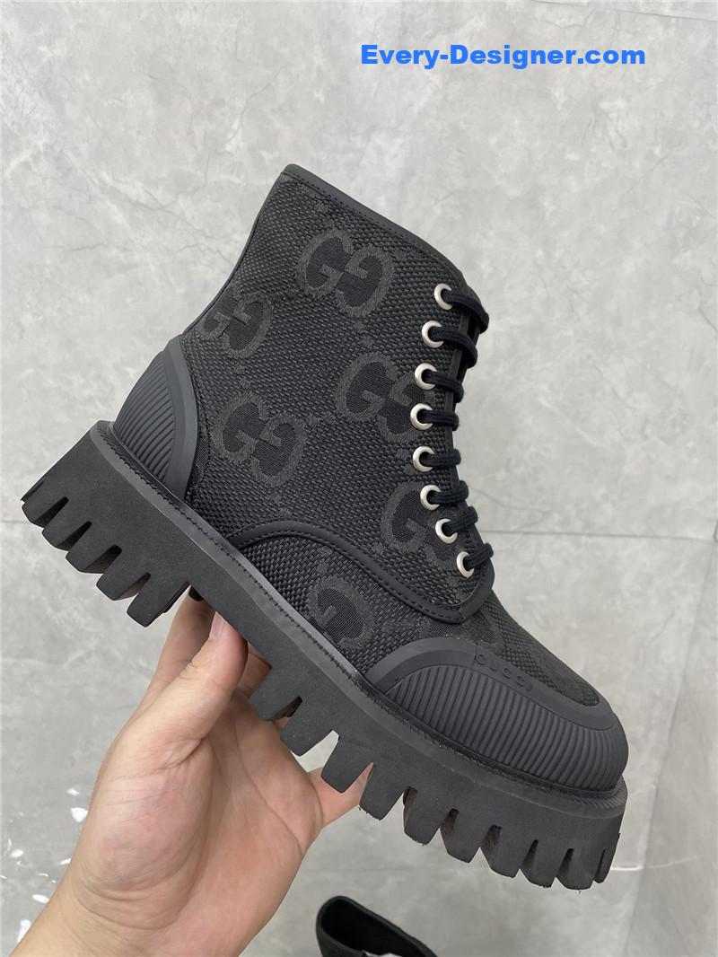 Gvc*1 side zipper martin boots