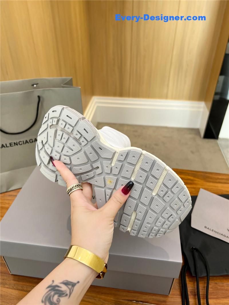 Ba1en*iaga vintage sneakers