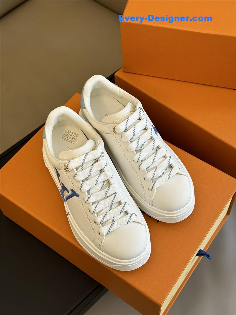 l0vis Vvtt0n lv classic platform sneakers