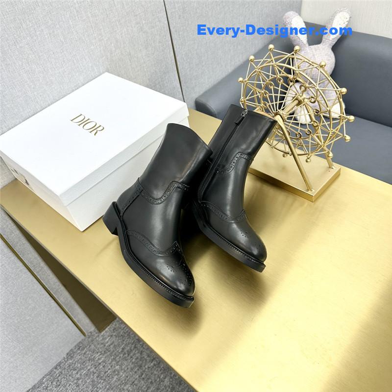 D10r vintage british style martin boots