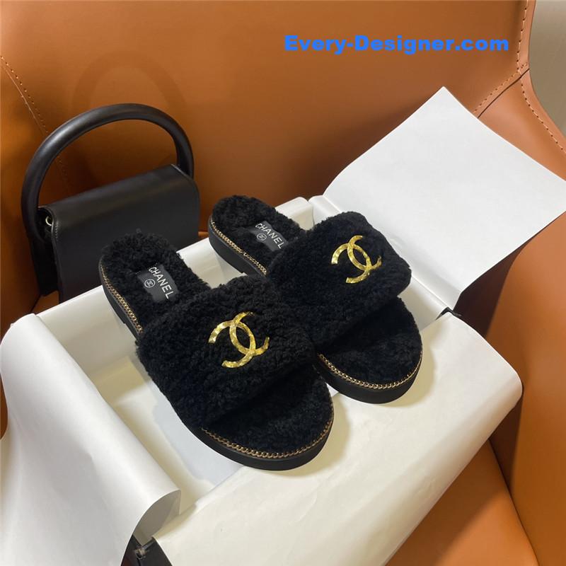 CC new fur slippers