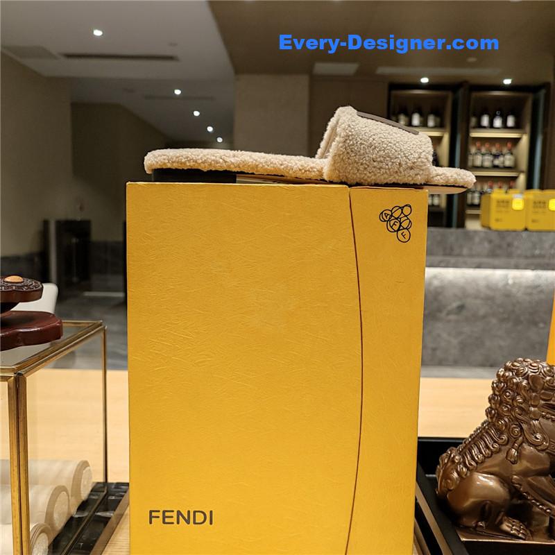 F**di lamb wool series slippers