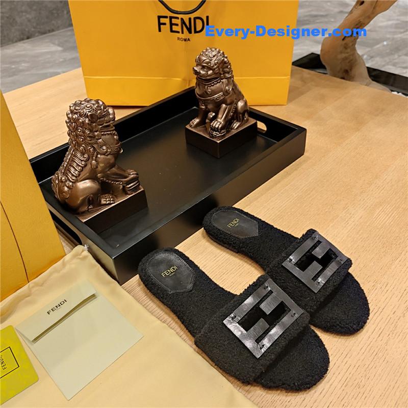 F**di lamb wool series slippers