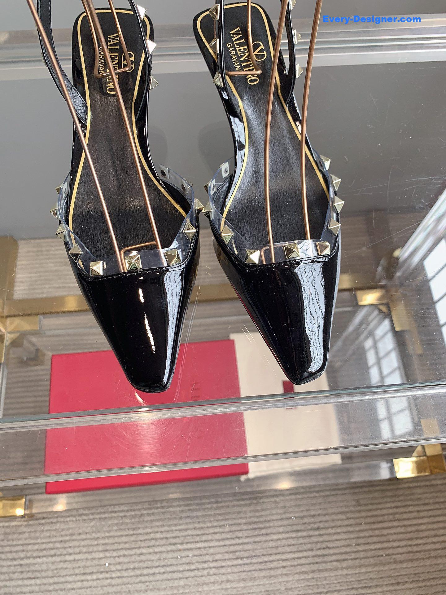 Va1e*ntin0 new rivet kitten heel sandals