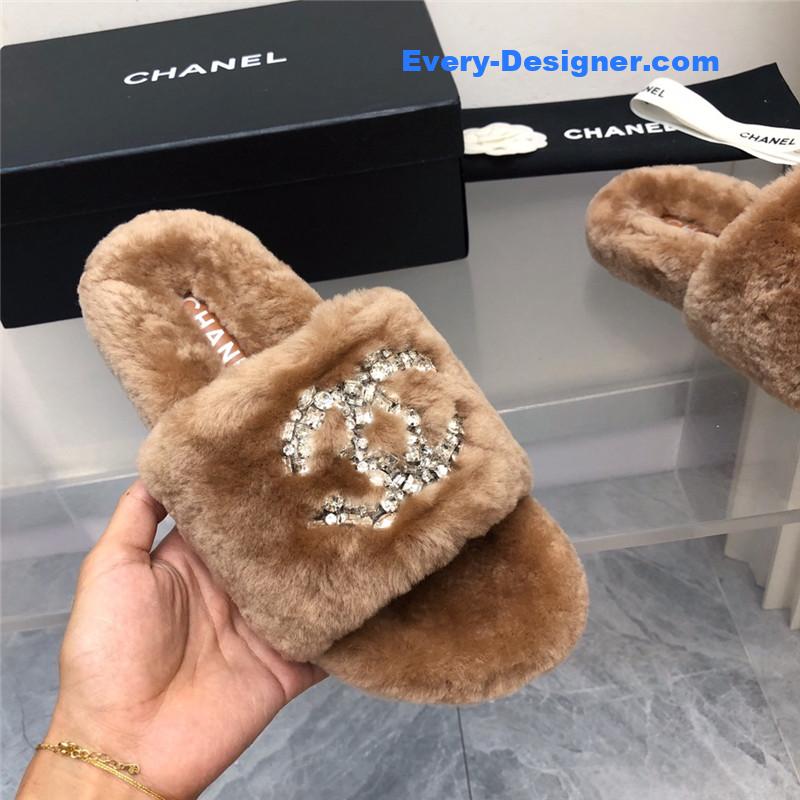 CC fur slippers