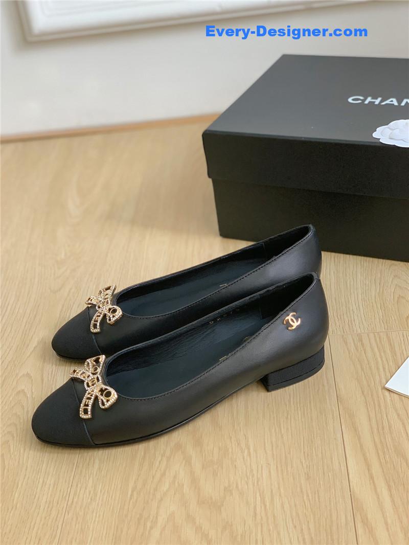 cc double c butterfly D1am0nd buckle shoes