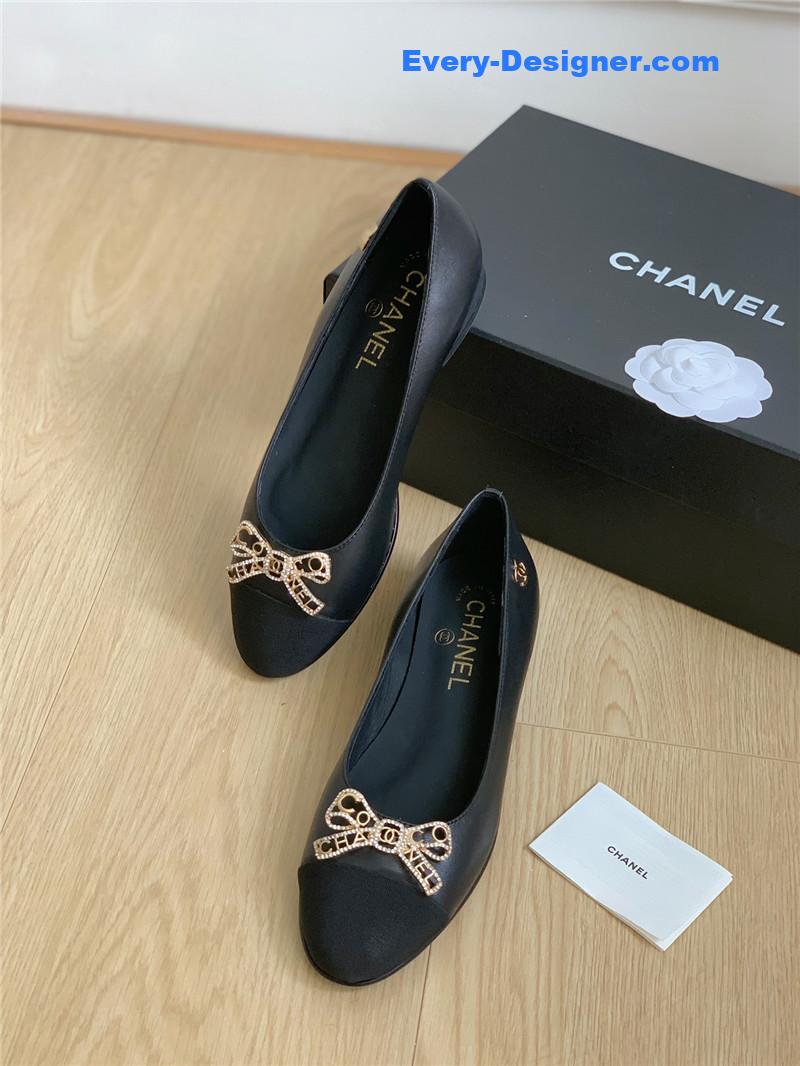 cc double c butterfly D1am0nd buckle shoes