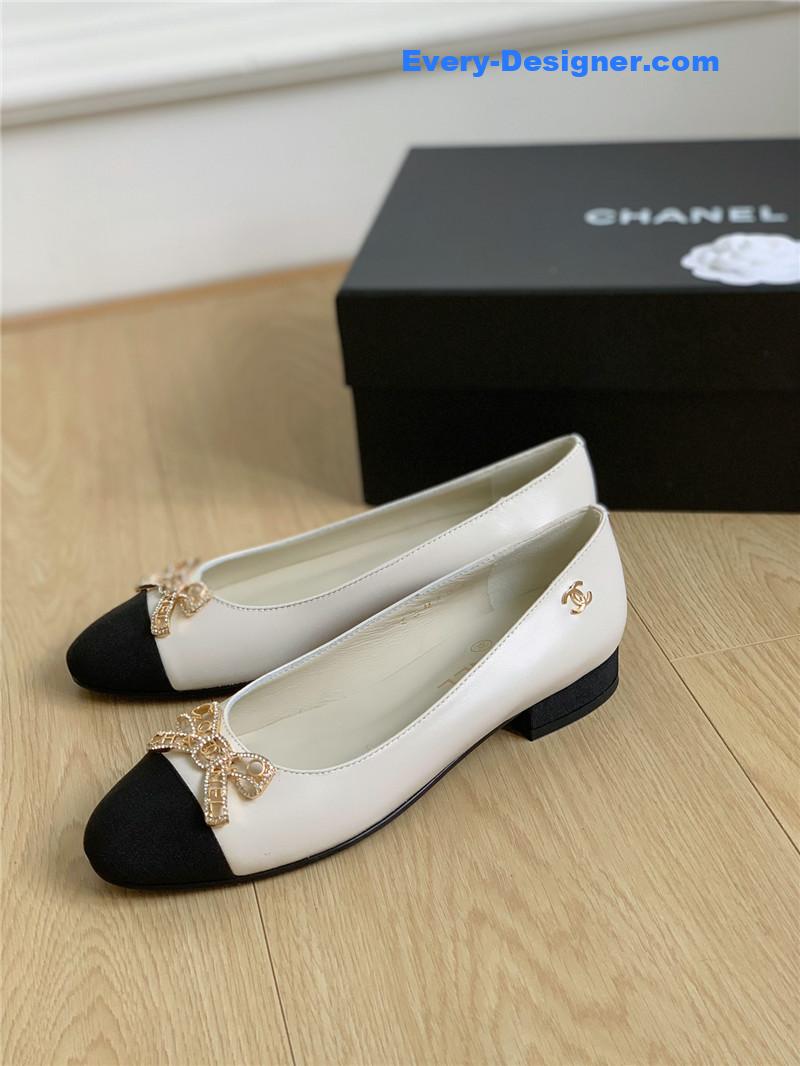 cc double c butterfly D1am0nd buckle shoes