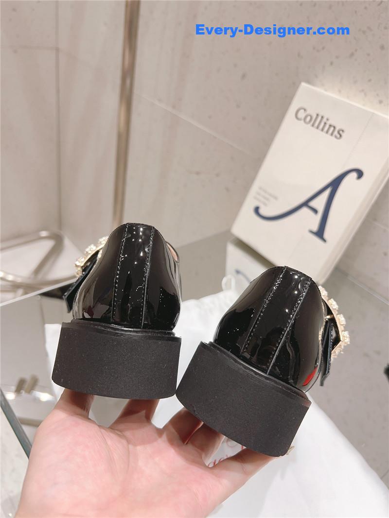 roger u1u1er metal buckle derby shoes